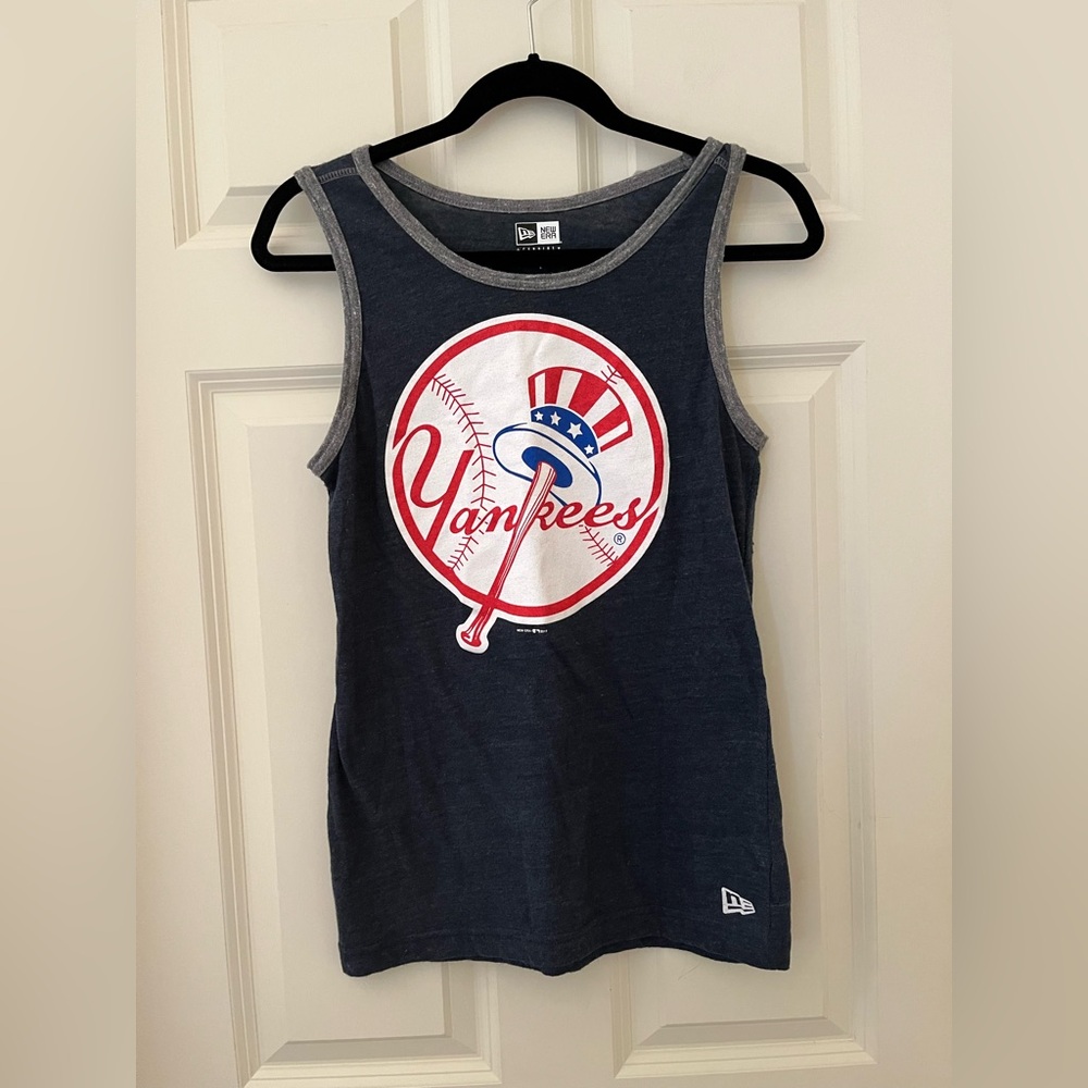 Women’s New Era MLB 2017 New York Yankees tank top baseball lightweight Small